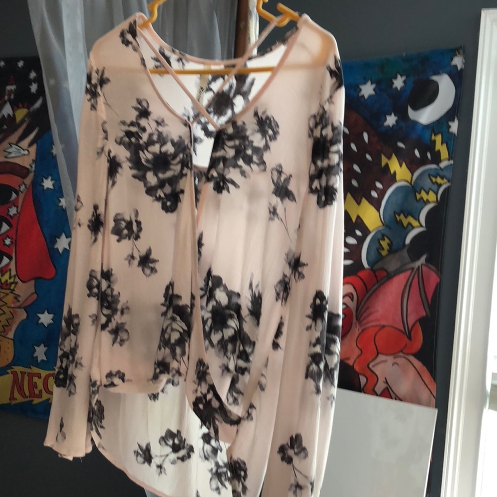 Long sleeve loose top